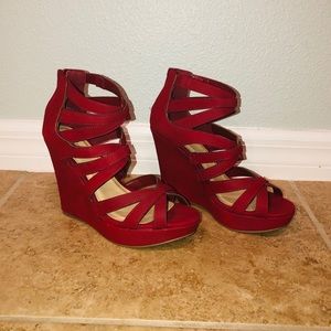 🌹 Jasmine Red Strappy Wedges